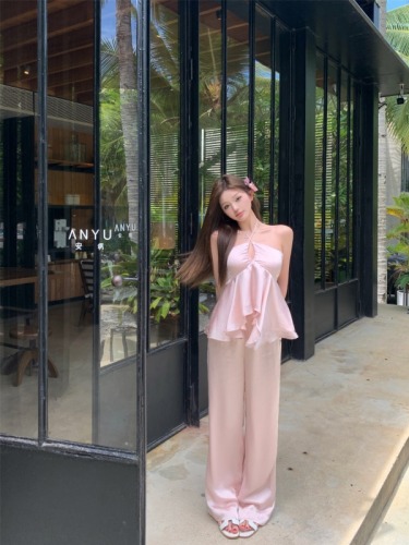 Real shot!  Temperamental pink tube top suit for women in summer pure lust halter top with drapey high-waisted straight trousers