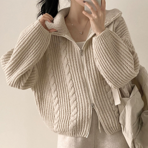 Real shot of plus size women's fat mm turtleneck sweater Korean style thickened solid color twist zipper long-sleeved cardigan knitted jacket