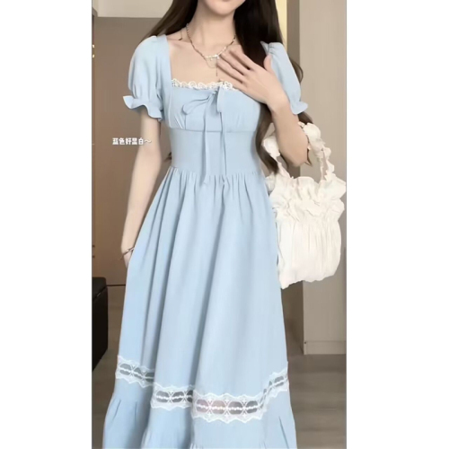 Summer new lace splicing square neck dress for women French design waist slimming holiday style mid-length skirt