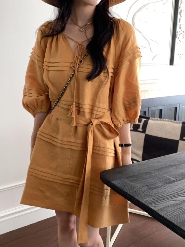 Resort style tie v-neck loose dress