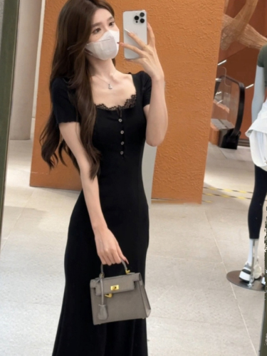 Coffee Break French Black Lace Square Neck Dress Women's Summer Niche Design Slim Sexy Waist Covering Long Skirt