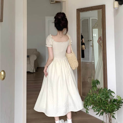 Tea break French style gentle puff sleeve dress women's summer niche design high-end seaside vacation waist long dress