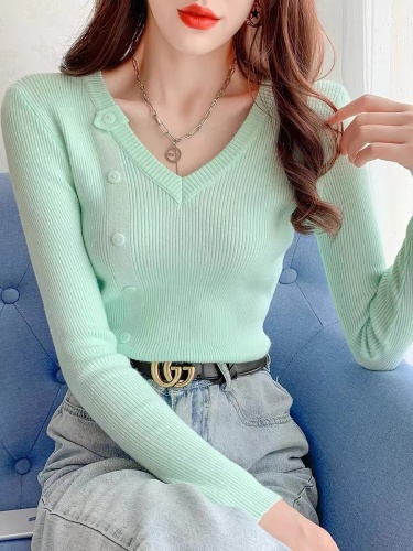 2024 autumn and winter new V-neck core-spun yarn long-sleeved sweater women's slim pullover sweater with bottoming shirt trendy