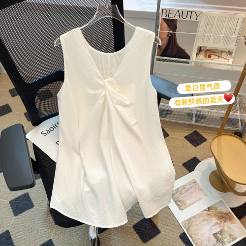 Thirteen lines of women's summer dopamine wear twist vest Korean style unique and beautiful shirt temperament sleeveless top