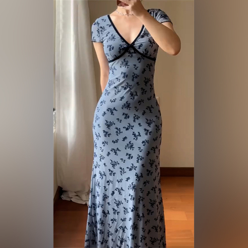 Tea break French blue v-neck floral dress for women summer 2024 new style high-end slim hip-covering long skirt