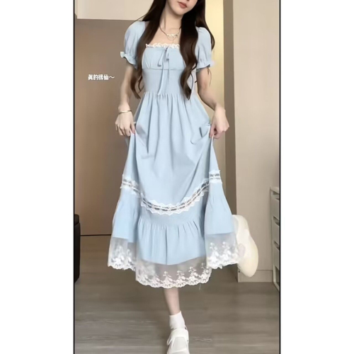 Summer new lace splicing square neck dress for women French design waist slimming holiday style mid-length skirt