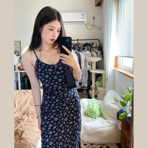 Blue floral backless suspender dress 2024 new style women's tea break high-end holiday style French long skirt