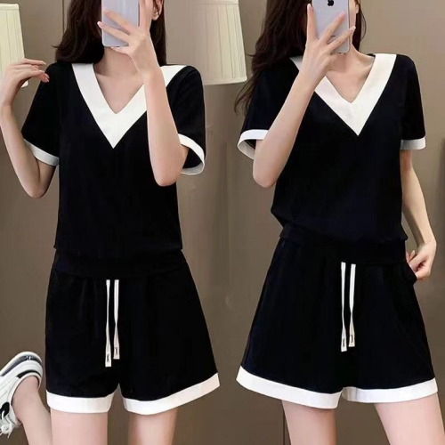 Imitation cotton milk silk 2024 new sports suit T-shirt shorts suit women's summer short-sleeved two-piece trendy set