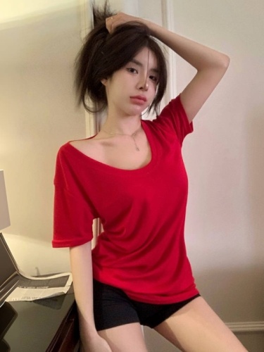 Actual shot~Pure Desire Big U-neck Loose Drape Comfort Basic Versatile Slimming T-shirt with Missing Bottom