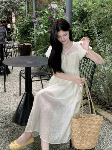 Actual shot of gentle and fresh French style lace-up puff sleeve dress for women, new summer super fairy Tencel skirt