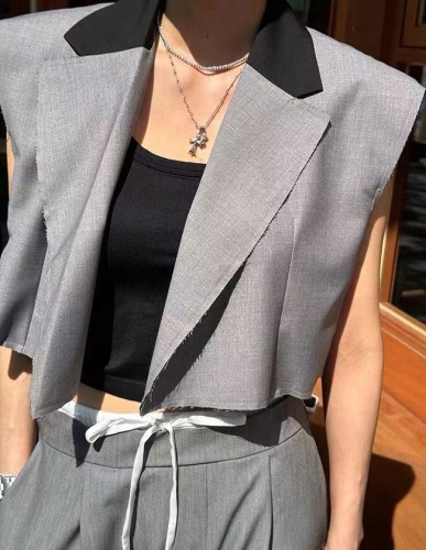 Korean style contrast collar short raw edge suit