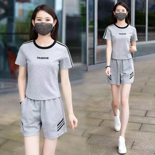 2024 new sports suit T-shirt shorts suit women's summer short-sleeved two-piece trendy set