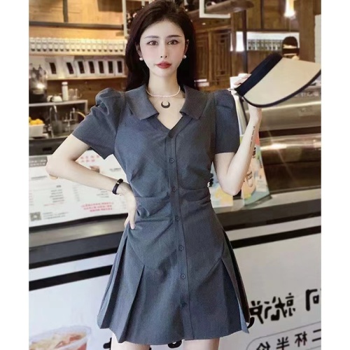 Waist slimming V-neck irregular dress 2024 summer new pleated shirt skirt