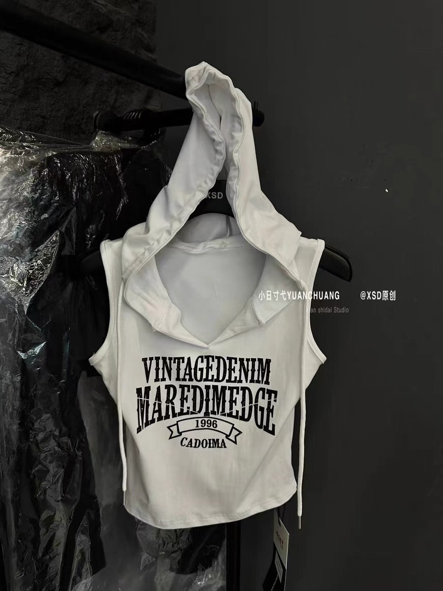 Thirteen lines of design hooded vest outer wear sweet hot girl niche printed sleeveless short top women's summer wear