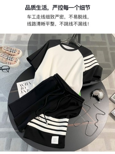 Imitation cotton milk silk 2024 new sports suit T-shirt shorts suit women's summer short-sleeved two-piece trendy set