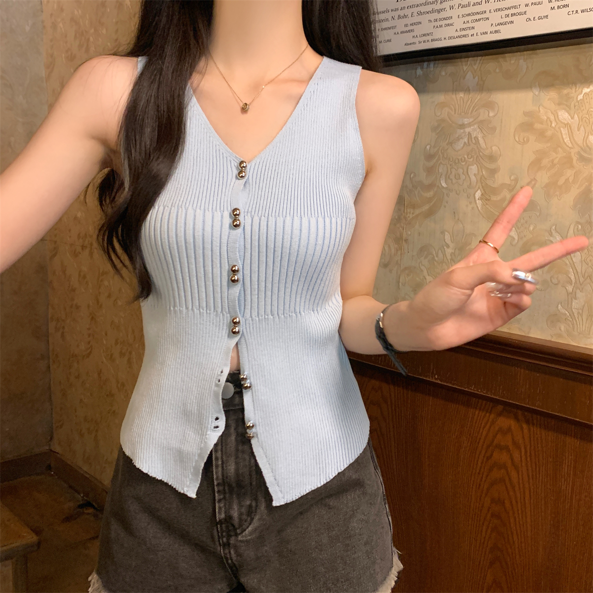 實拍 夏季韓版v領修身單排紐扣開衫設計感無袖針織衫馬甲上衣