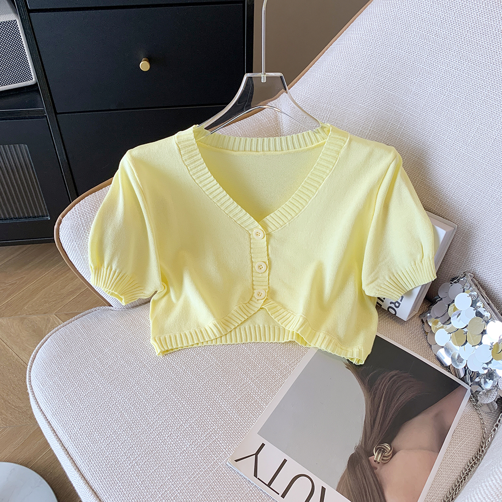 Real shot of short ice silk thin cardigan jacket suspender skirt worn with short-sleeved shawl and skirt small waistcoat for women
