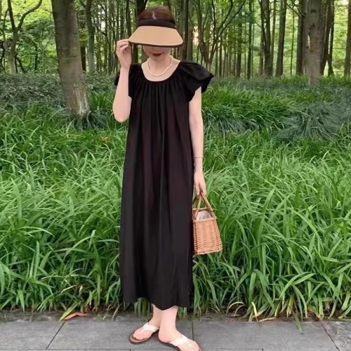 Black little flying sleeve dress for women summer 2024 new seaside vacation high-end Hepburn style backless long dress