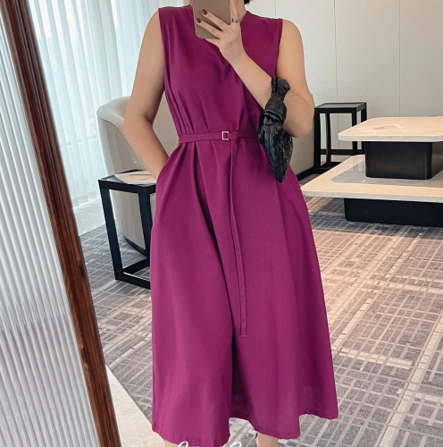 Waist sleeveless dress for women, 2024 summer new style, slim and slim, fashionable Korean version