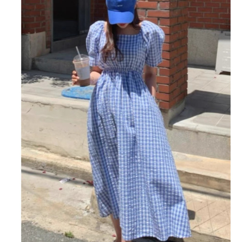 Korean chic summer age-reducing retro niche temperament exposed collarbone square collar plaid waist puff sleeve dress for women