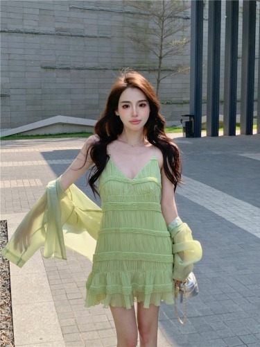 Real shot!  Summer lazy style thin sun protection cardigan V-neck pleated suspender dress two-piece suit