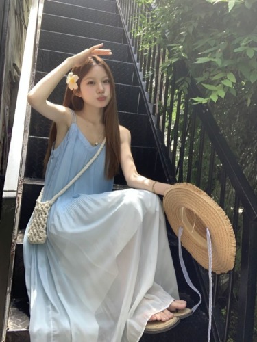 Real shot French fairy holiday style suspender dress summer loose slimming sleeveless long skirt