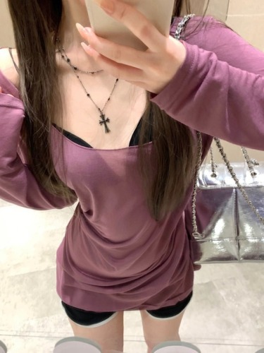 Actual shot of pure desire off-shoulder slim slim strap T-shirt for women purple sexy pullover comfortable long-sleeved thin top