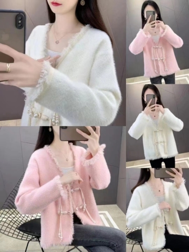 Designed small fragrance style sweater jacket for women in autumn and winter imitation mink velvet fringed high-end knitted cardigan loose top