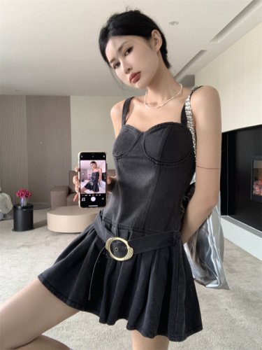 Real shot!  Pure desire retro denim suspender dress for women summer niche sweet and spicy style slim A-line skirt tube top skirt