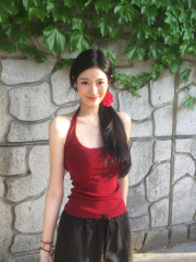 Summer new pure lust hot girl red vest female slimming high-end sense of celebrity temperament unique top