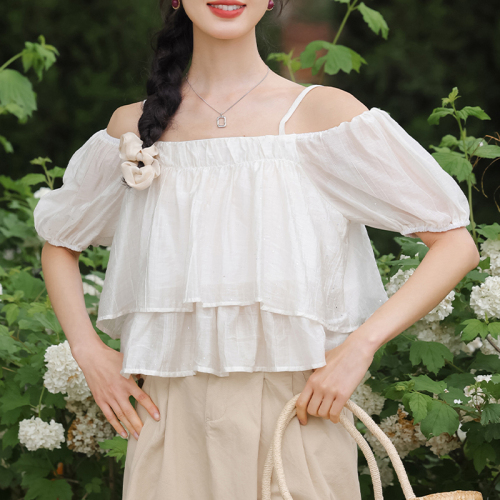 Complete three standards ~ 2024 summer new style puff sleeves sweet suspender shirt hot girl one-line off-shoulder shirt top