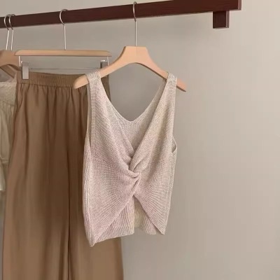 Backless Chiffon Knit Tank Top for Women, Thin Design, Summer Outerwear, Unique Twist Knot Sleeveless Top