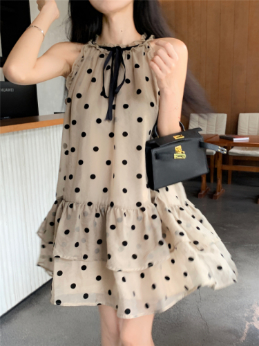 Actual shot~Pure Desire Wave Dot Flocking Temperament Western Dress Small Man Looks Slim Loose Halter Top