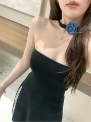 夏季新款韓版修身掛脖設計通勤顯瘦開衩抹胸針織上衣女配胸針