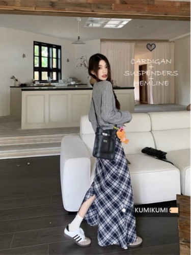 Gray twist knitted cardigan for women spring and autumn new Korean college style slim fit versatile short sweater jacket