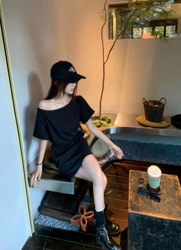 Real shot~ Hot girl's one-shoulder slim off-shoulder diagonal neck two-wear waist-cinching round neck dress for women in summer