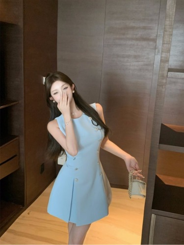 Real shot of elegant socialite Xiaoxiang style high-end sleeveless dress summer niche design double-breasted dress skirt