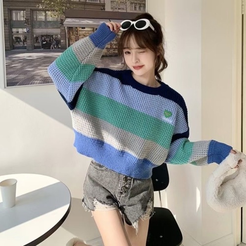 Designed contrasting striped long-sleeved pullover sweater for women Korean style niche sweet soft and waxy short plush sweater