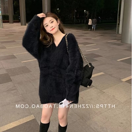 2024 Autumn and Winter New Mink Velvet Bottoming Pullover Sweater Women's Loose New Lazy Style V-neck Top Jacket