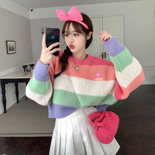 Designed contrasting striped long-sleeved pullover sweater for women Korean style niche sweet soft and waxy short plush sweater