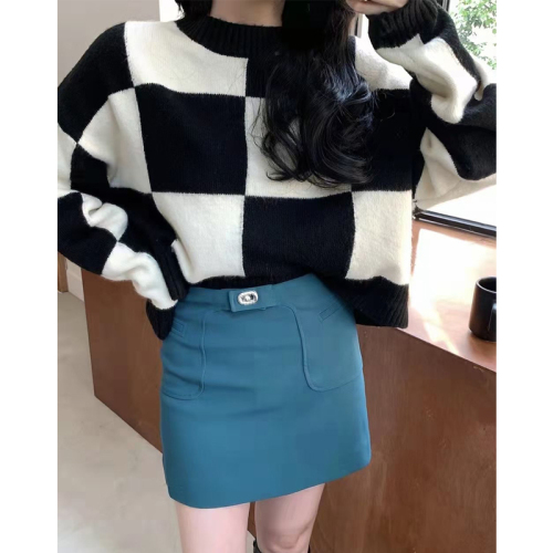 Autumn and winter black and white plaid checkerboard sweater long-sleeved round neck pullover lazy style mohair sweater women's outer top