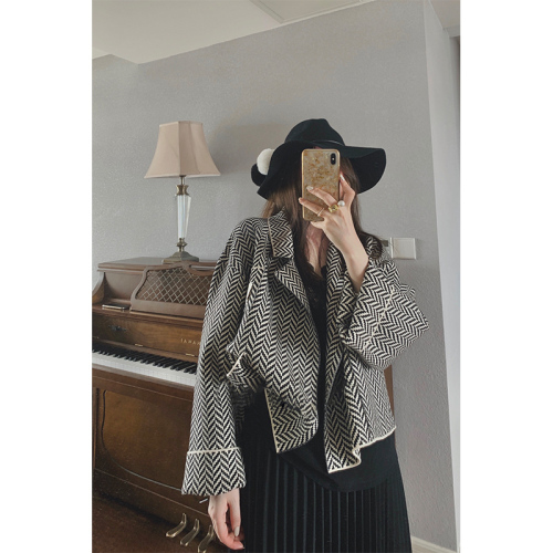 2024 new autumn plaid knitted cardigan jacket Korean style fashion loose and versatile chic women's top