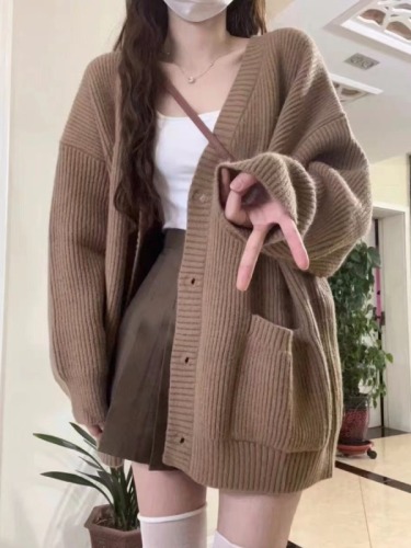 Korean style small fragrant style knitted sweater for women autumn new outer wear loose and lazy v-neck cardigan jacket trendy