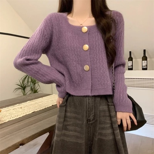 Chic and Unique Square Neck Loose Short Sweater Cardigan Jacket Women Spring and Autumn 2024 New Small Knitted Top