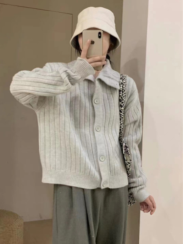 2024 new autumn and winter Korean style temperament vertical pit stripe texture fashionable solid color versatile lapel sweater jacket for women