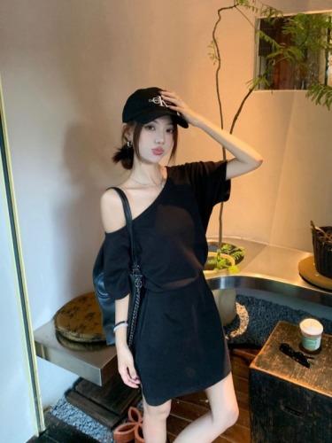 Real shot~ Hot girl's one-shoulder slim off-shoulder diagonal neck two-wear waist-cinching round neck dress for women in summer