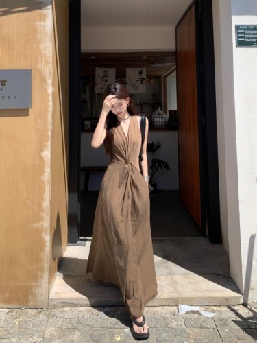 Actual shot~ Knotted floor-length skirt, long French style summer slim dress with kink on the chest for women