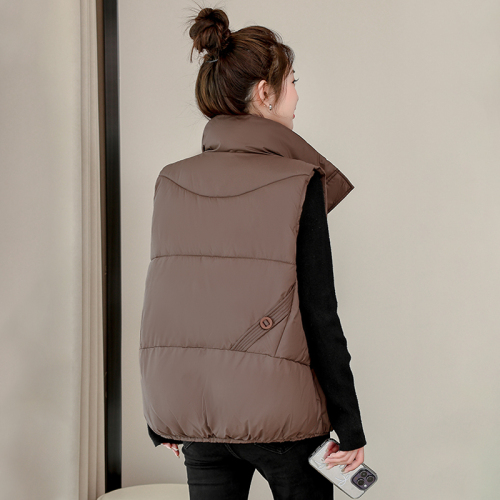 Real shot of large size down cotton vest for women in winter new Korean style loose outer wear large pocket embroidered vest vest