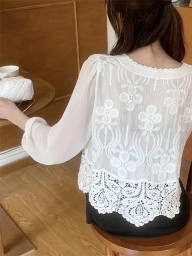 Actual shot of new retro French style versatile and chic knitted splicing chiffon lantern sleeve top for women