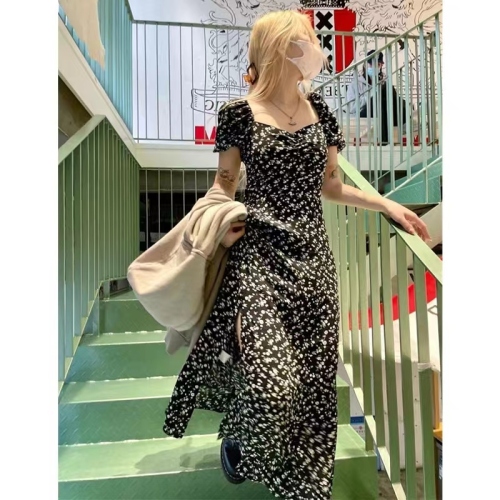 Hepburn style black floral dress women's summer 2024 new spring dress tea break French seaside holiday long dress